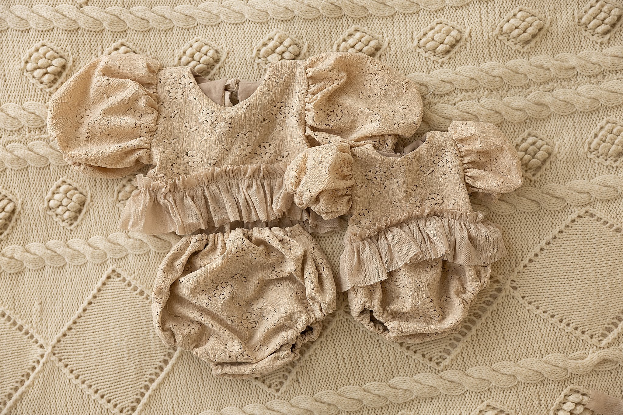 Wren 2 Piece Set – Threads & Evergreen