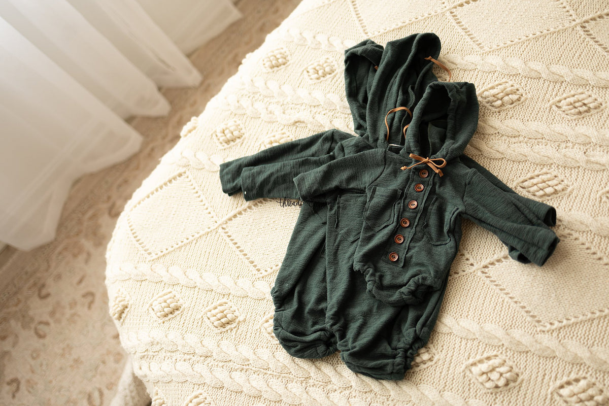 Carlos | Emerald Collection