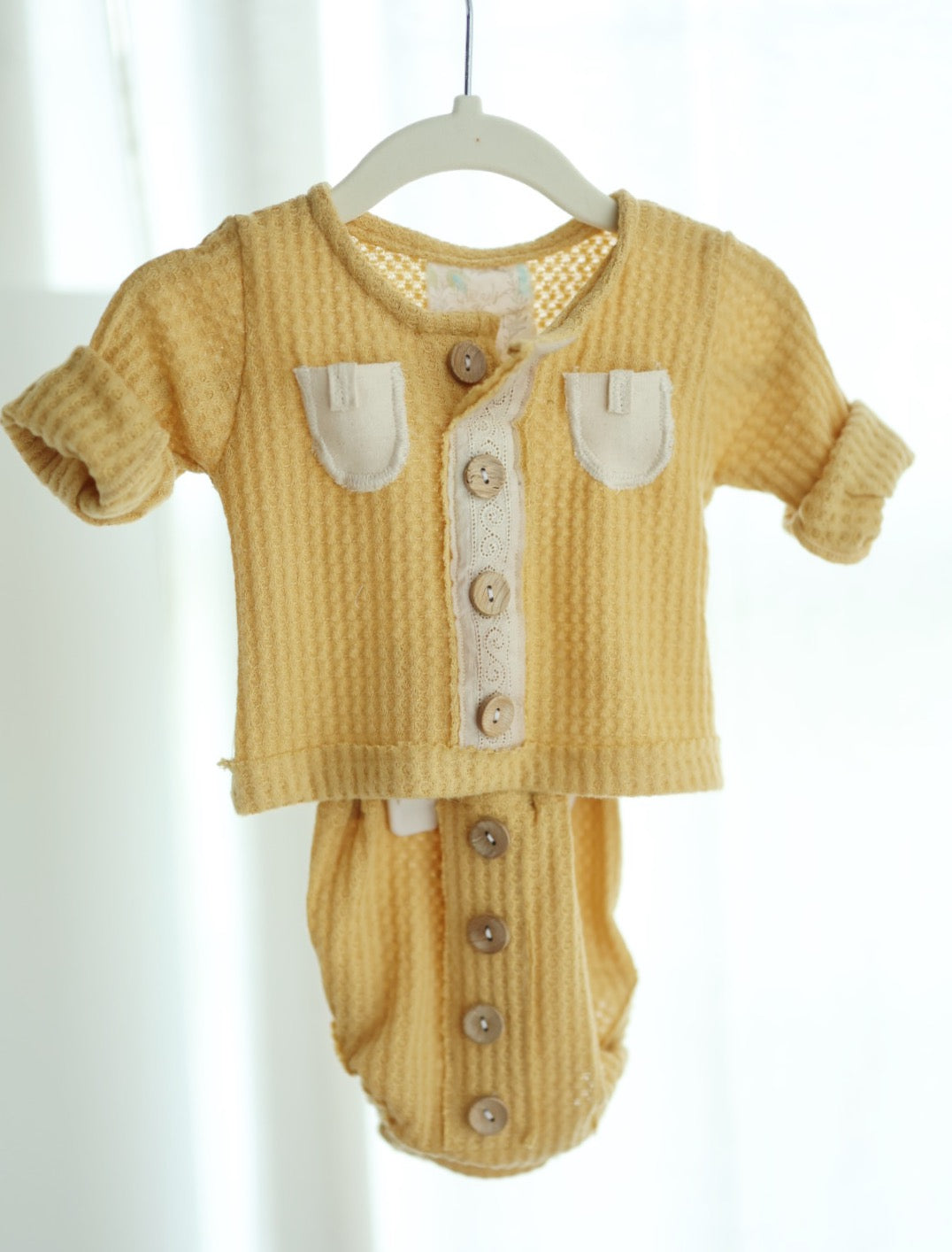 Buttercup Baby 9-12m romper