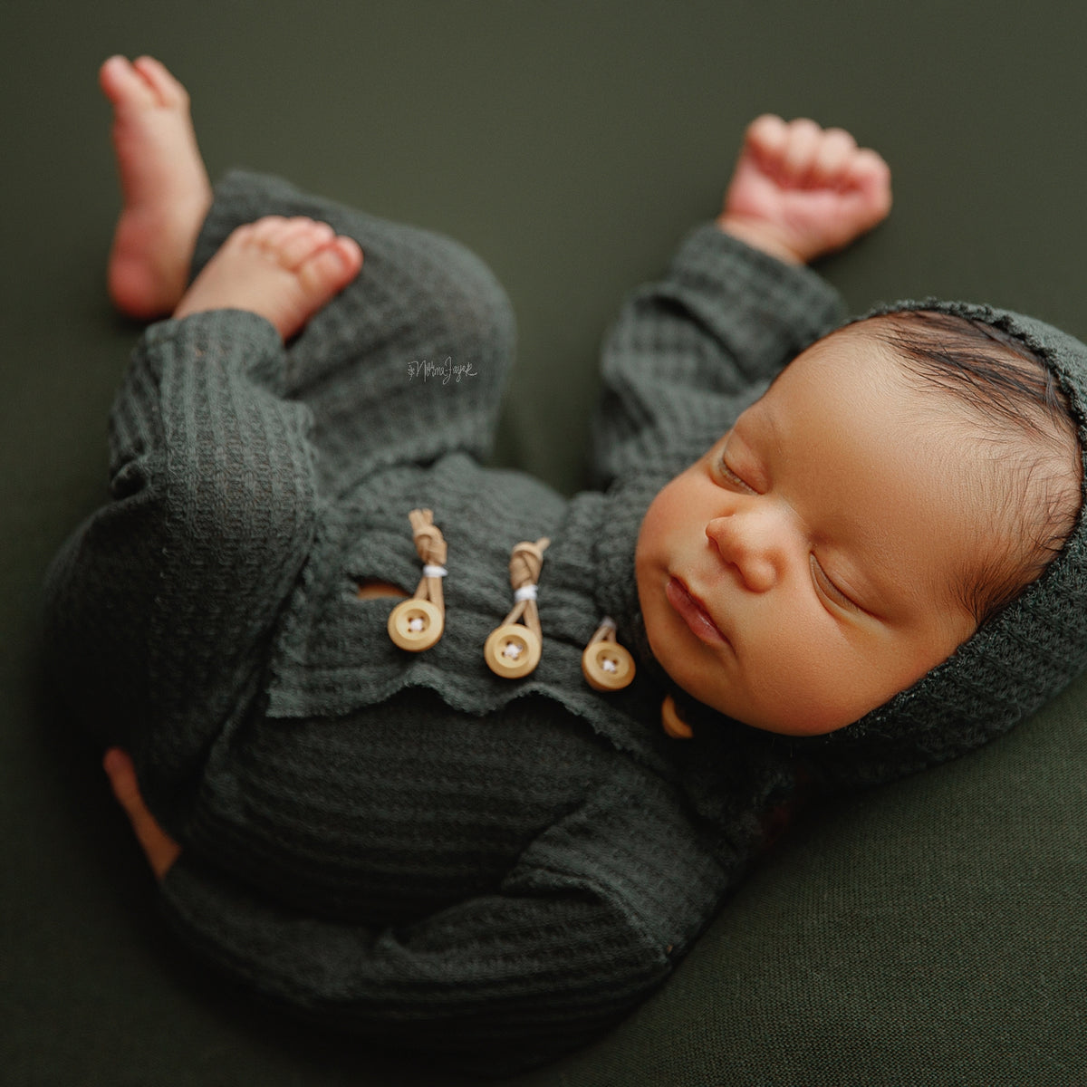 Newborn Boy – Threads & Evergreen