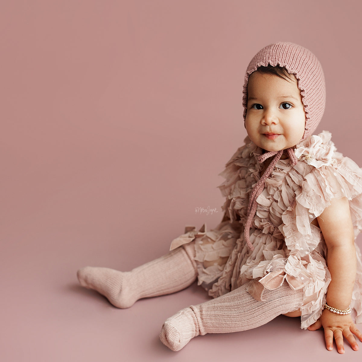 Girl – Threads & Evergreen