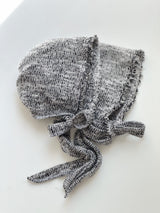 Marbled Black and White Bonnet