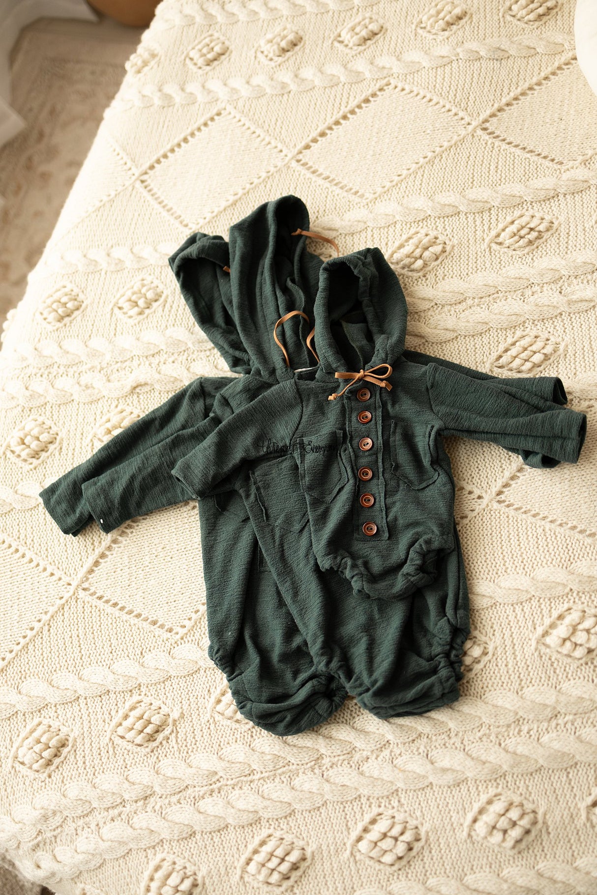 Carlos | Emerald Collection