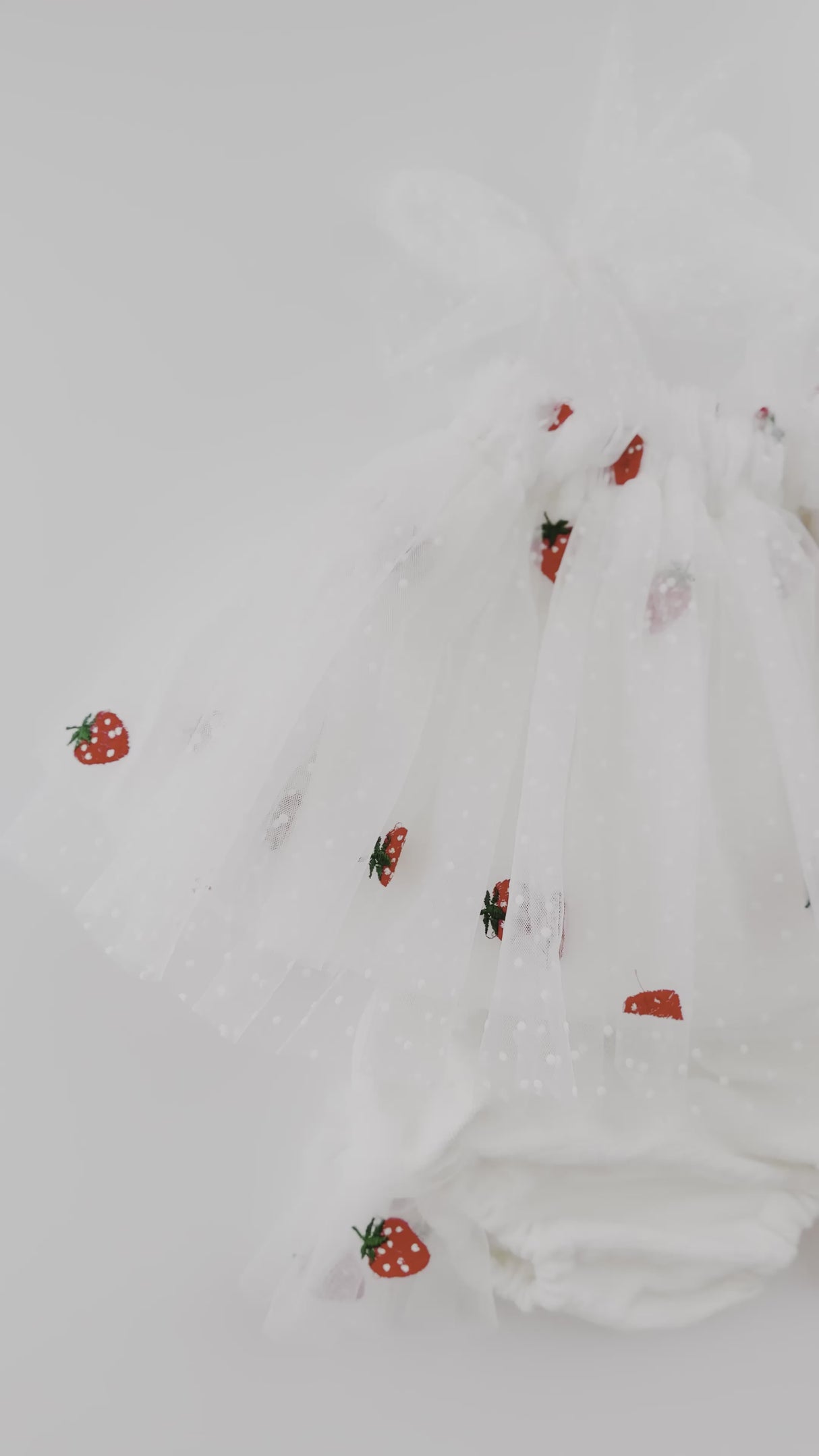Strawberry 2 Piece set 9-12 months