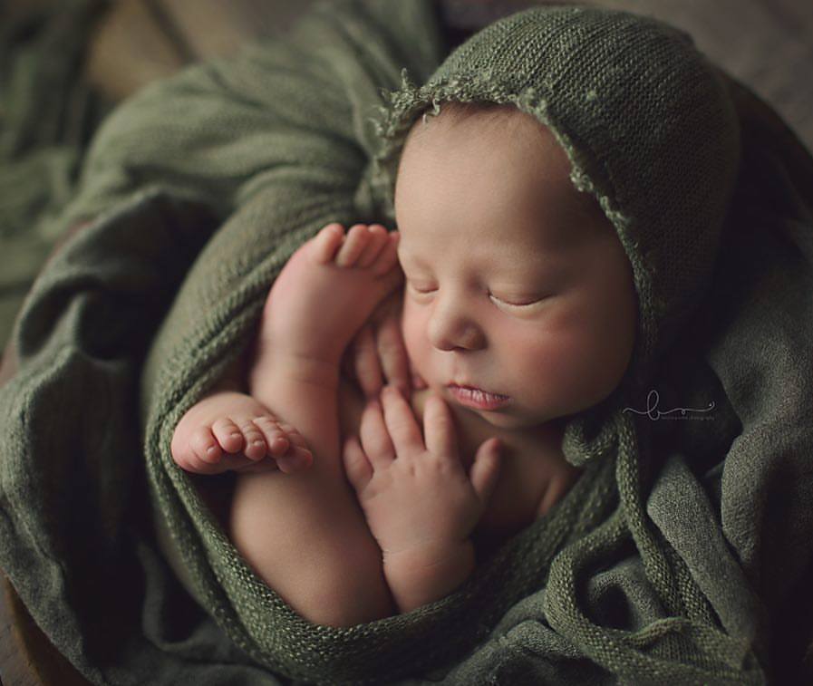 Sage Newborn bonnet